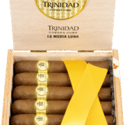 Trinidad | Media Luna