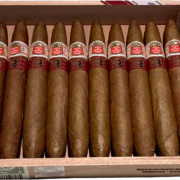 Hoyo de Monterrey | Elegantes